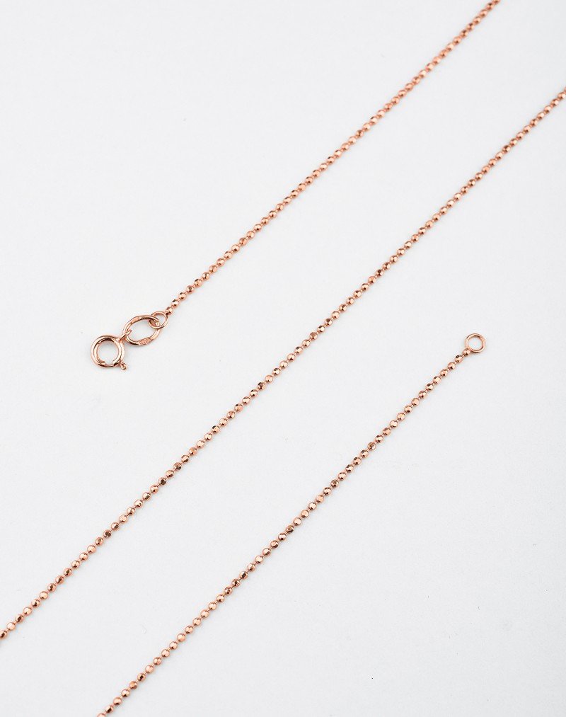 Grandinėlė is smulkių burbuliukų-Grandinėlės-aukseja