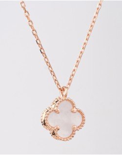 Grandinėlė su pakabuku - Dobiliukas šviesus (mažas). Rausvas auksas, praba 585 | Aukseja.lt